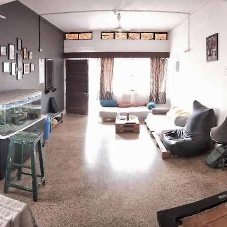 Monkey Mind Hostel مادغاون المظهر الخارجي الصورة