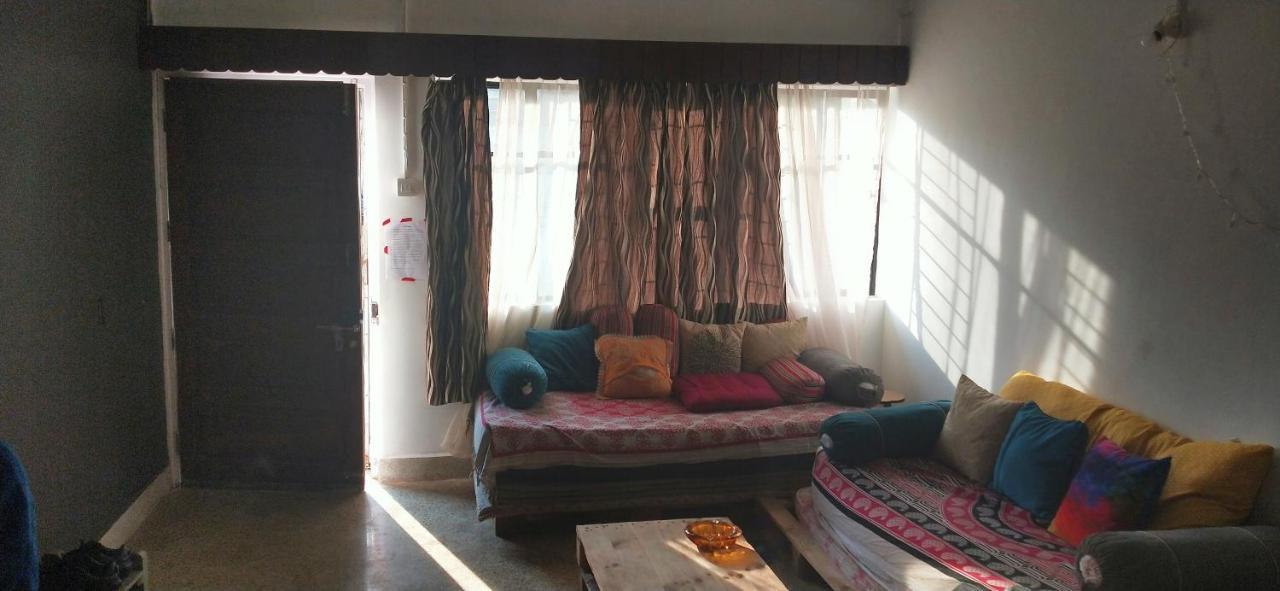 Monkey Mind Hostel مادغاون المظهر الخارجي الصورة